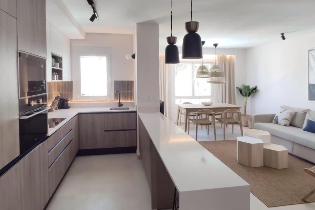 엘푸에르토데산타마리아 Piso Reformado De Diseno C/Terraza. Playa El Ancla 아파트 외부 사진